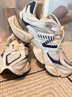 New Balance 9060 White and Navy Chunky Sneaker